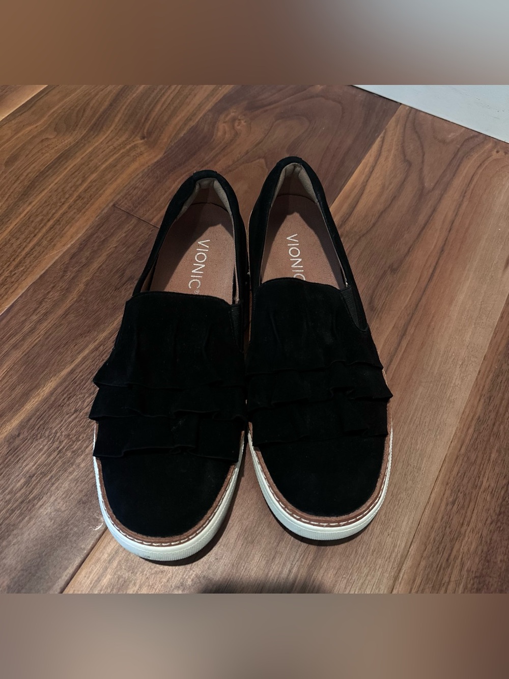 Vionic Mahalo Suede Slip-on Shoes. - Picture 4 of 8